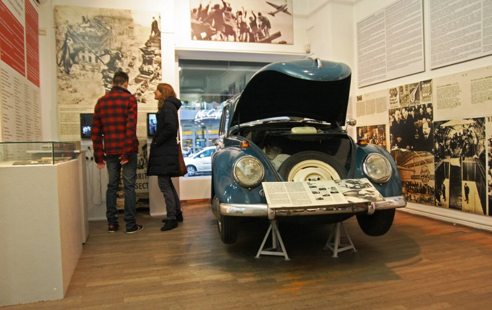 11.08.13.Bezoek Berlijn Koude Oorlog - Mauer museum