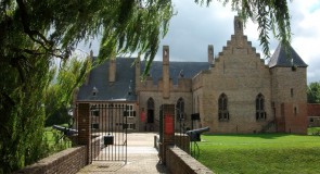 Het Kasteel te Medemblik: Floris’ dwangburcht